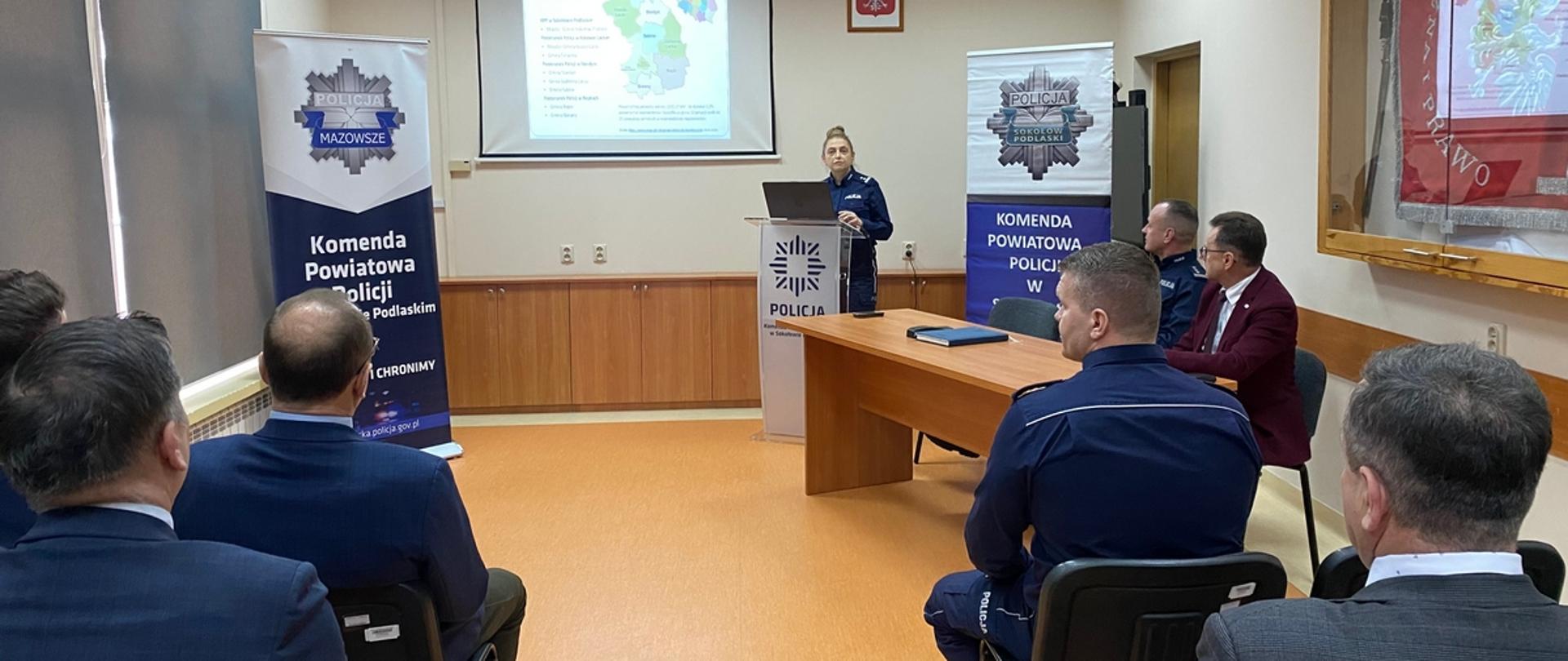 W siedzibie Komendy Powiatowej Policji w Sokołowie Podlaskim odbyła się odprawa roczna podsumowująca 2024 rok