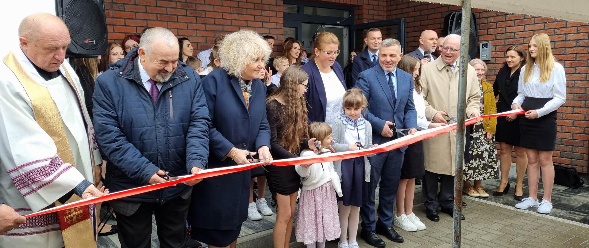 Uroczyste otwarcie Ośrodka Pomocy Dziecku – Zielone Izdebno.