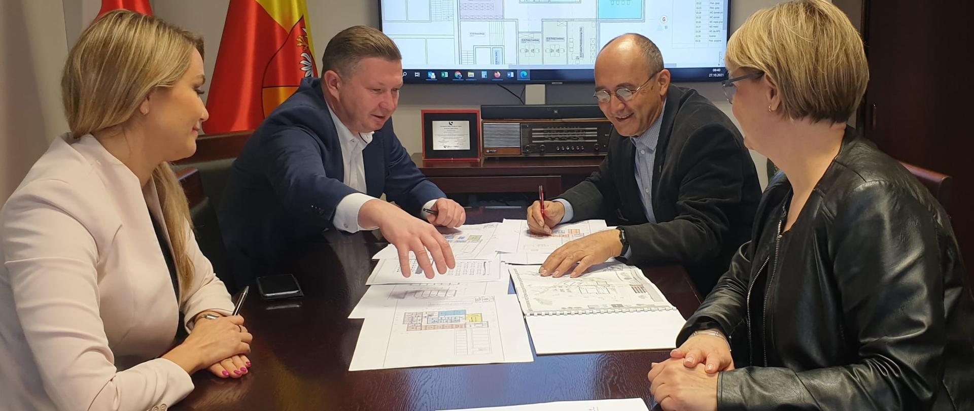 Prace nad projektem rozbudowy starostwa

