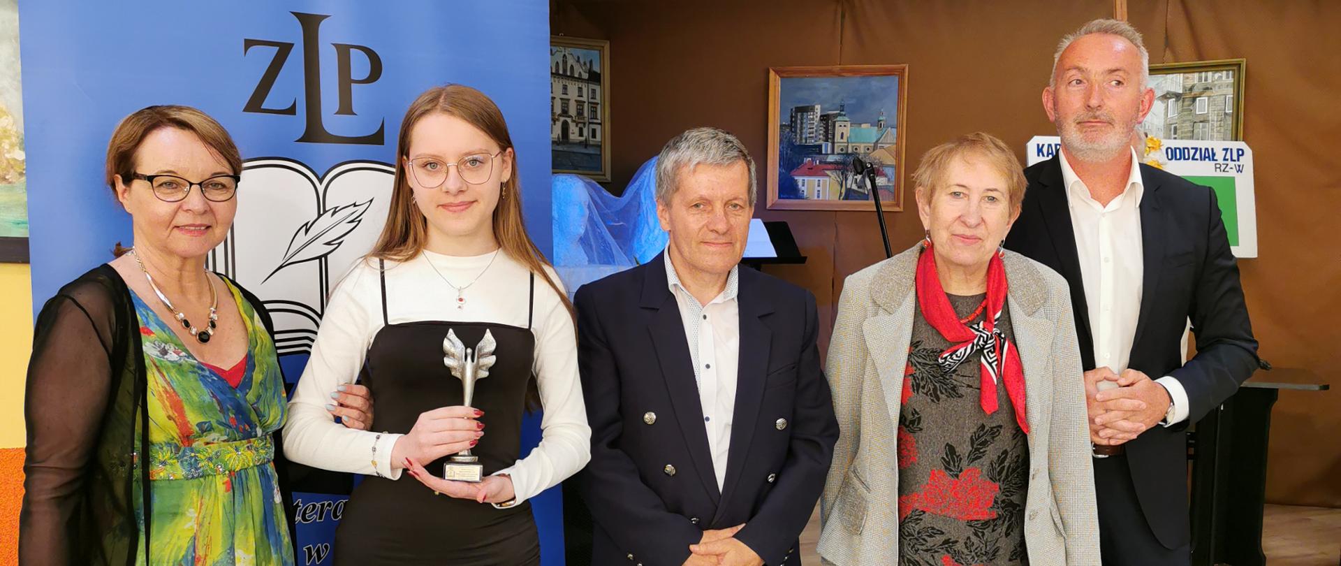 Patrycja Machowska podczas uroczystości wręczenia nagród
