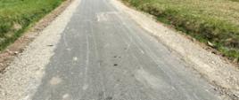 Wyremontowane pobocza przy drodze gminnej Lubenia-Cyb