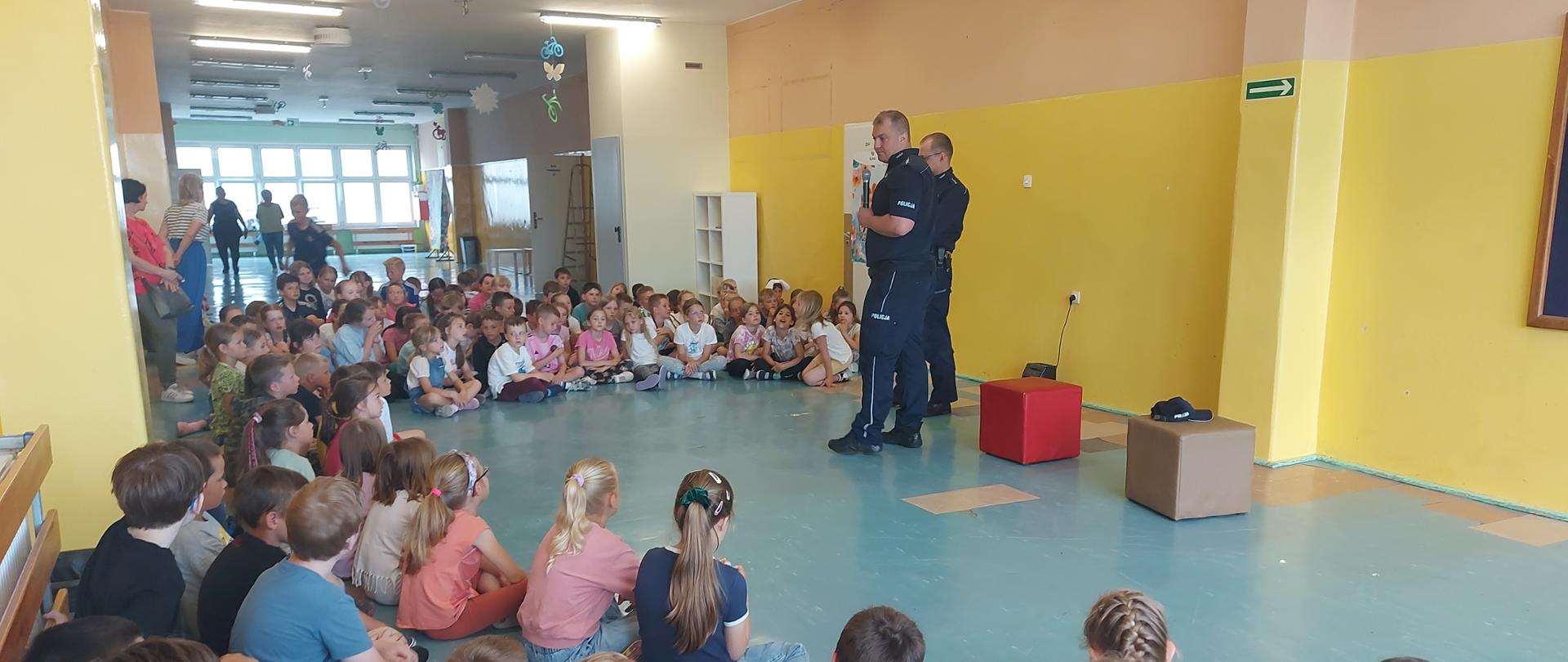 Spotkanie z policjantami