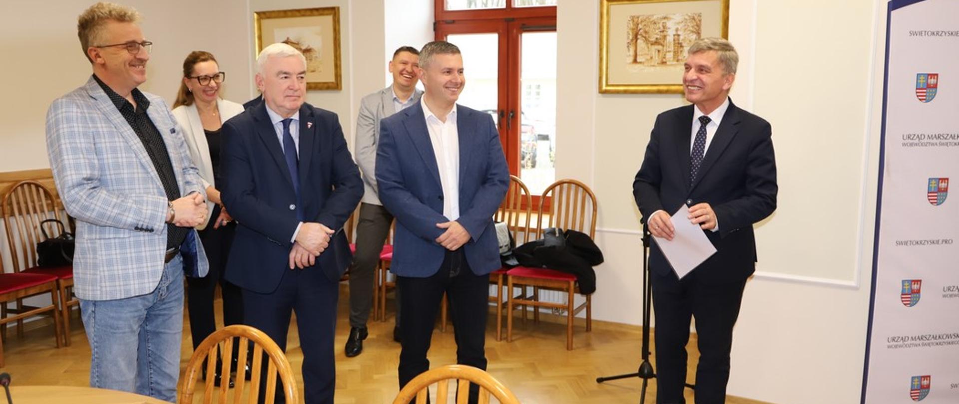 25 milionów na północną obwodnicę Końskich - umowa już podpisana