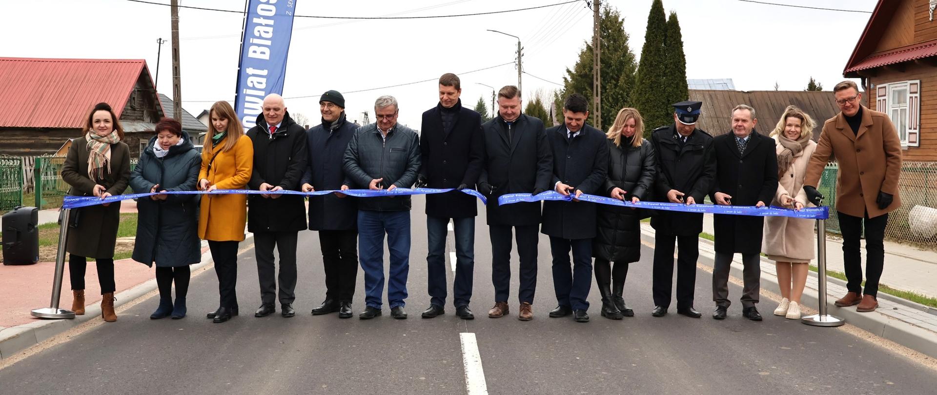 Przecięcie wstęgi w Wojszkach
