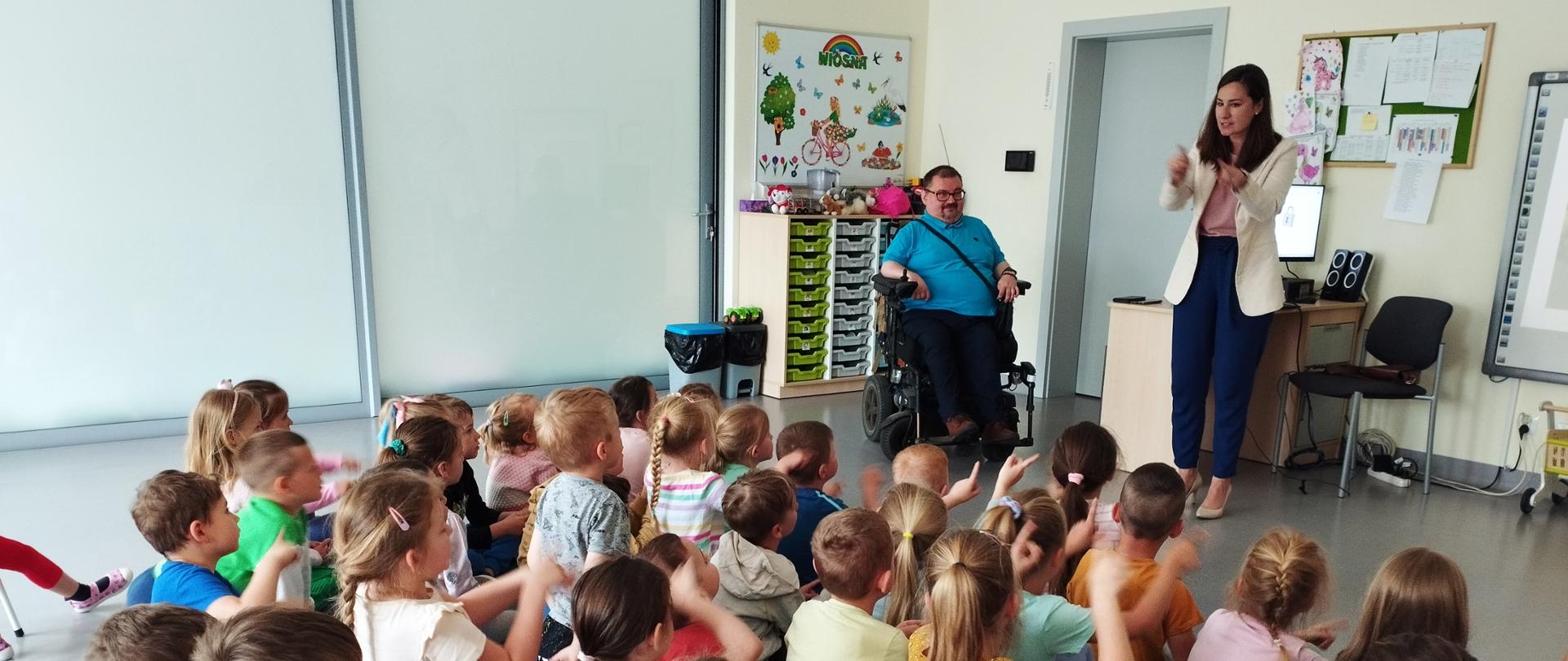
Spotkanie z Inspiracją - wizyta tłumacza języka migowego i doradcy zawodowego
