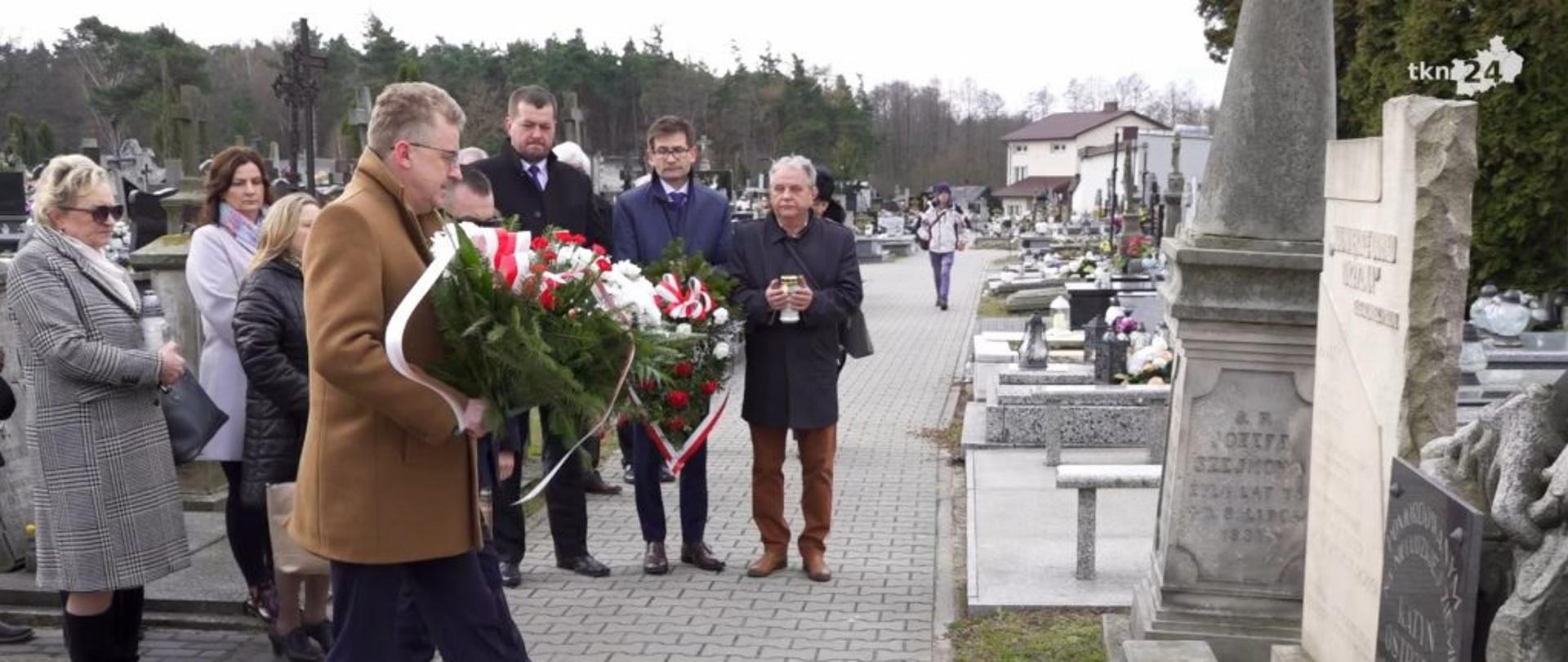 Uczcili pamięć zbrodni katyńskiej oraz katastrofy smoleńskiej