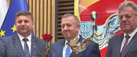 SAMORZĄDOWY LAUR WOJEWODY