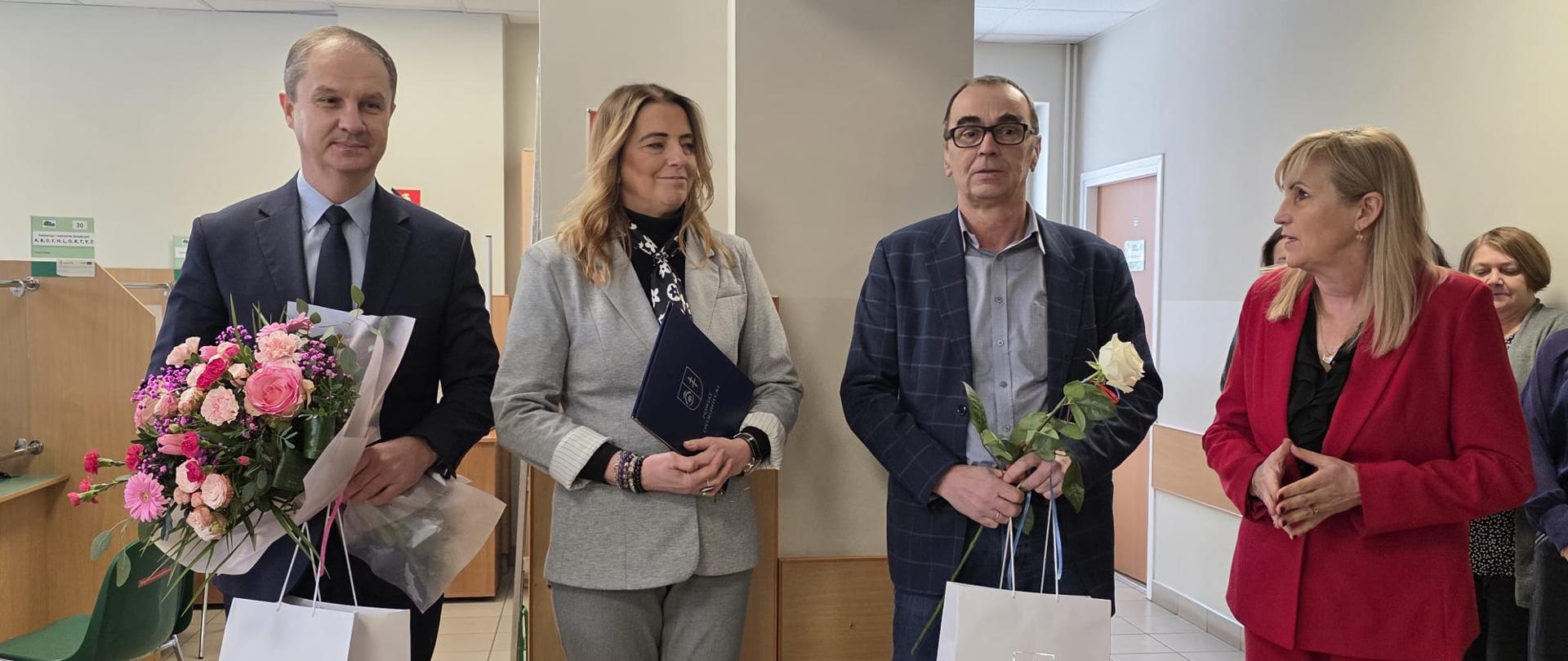 𝐃𝐳𝐢𝐞𝐧́ 𝐏𝐫𝐚𝐜𝐨𝐰𝐧𝐢𝐤𝐚 𝐏𝐮𝐛𝐥𝐢𝐜𝐳𝐧𝐲𝐜𝐡 𝐒ł𝐮𝐳̇𝐛 𝐙𝐚𝐭𝐫𝐮𝐝𝐧𝐢𝐞𝐧𝐢𝐚