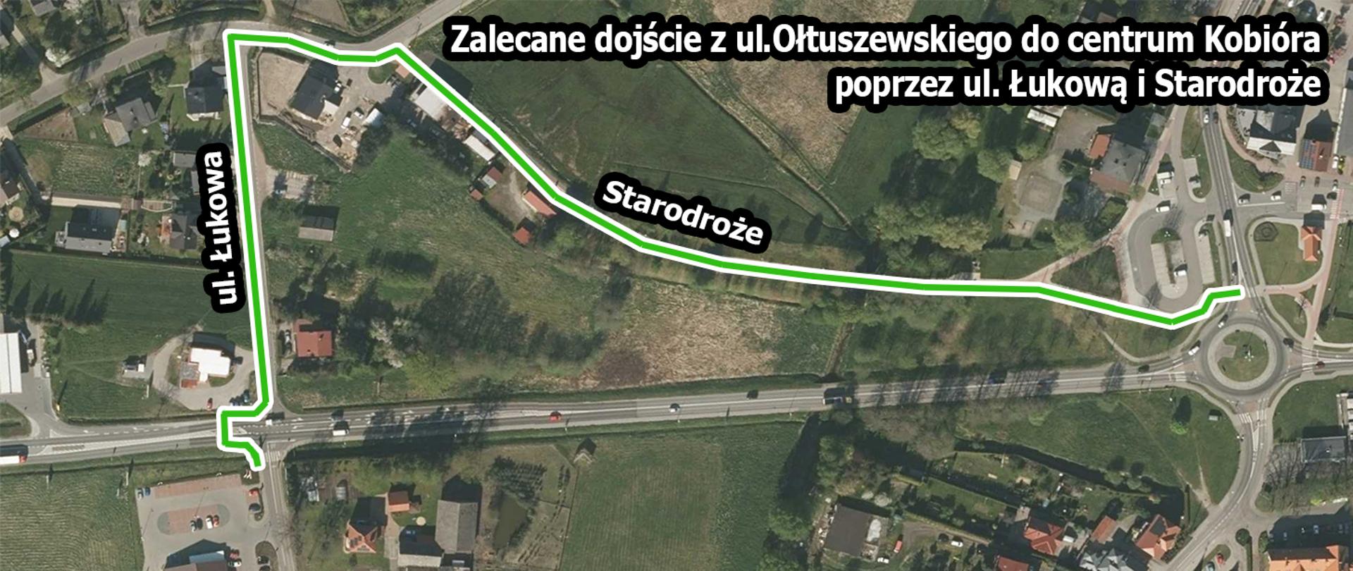 Mapka z zaznaczonym na zielono dojściem do centrum Kobióra