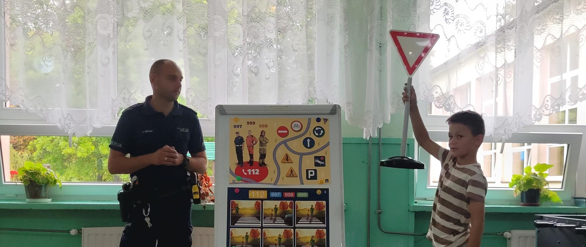 Bezpieczna droga do szkoły i ze szkoły – spotkanie z policjantem