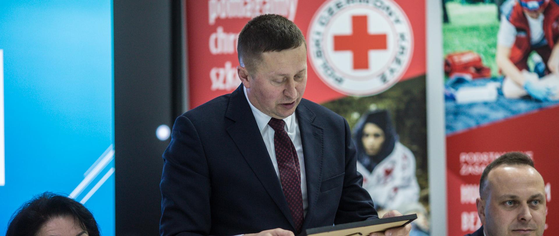 Prezes Zarządu Oddziału Rejonowego PCK w Gorlicach Dariusz Surmacz
