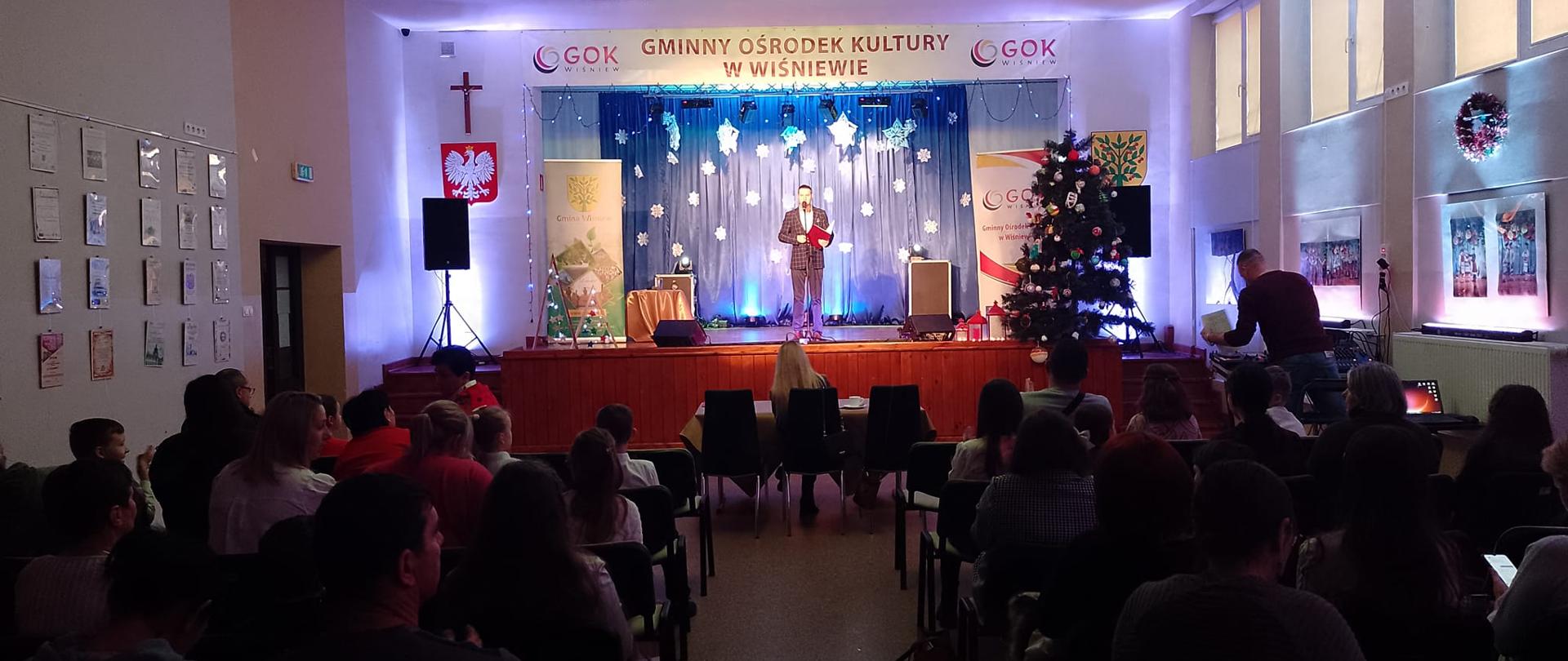 Konkurs kolęd, pastorałek i piosenek świątecznych w Gminnym Ośrodku Kultury w Wiśniewie