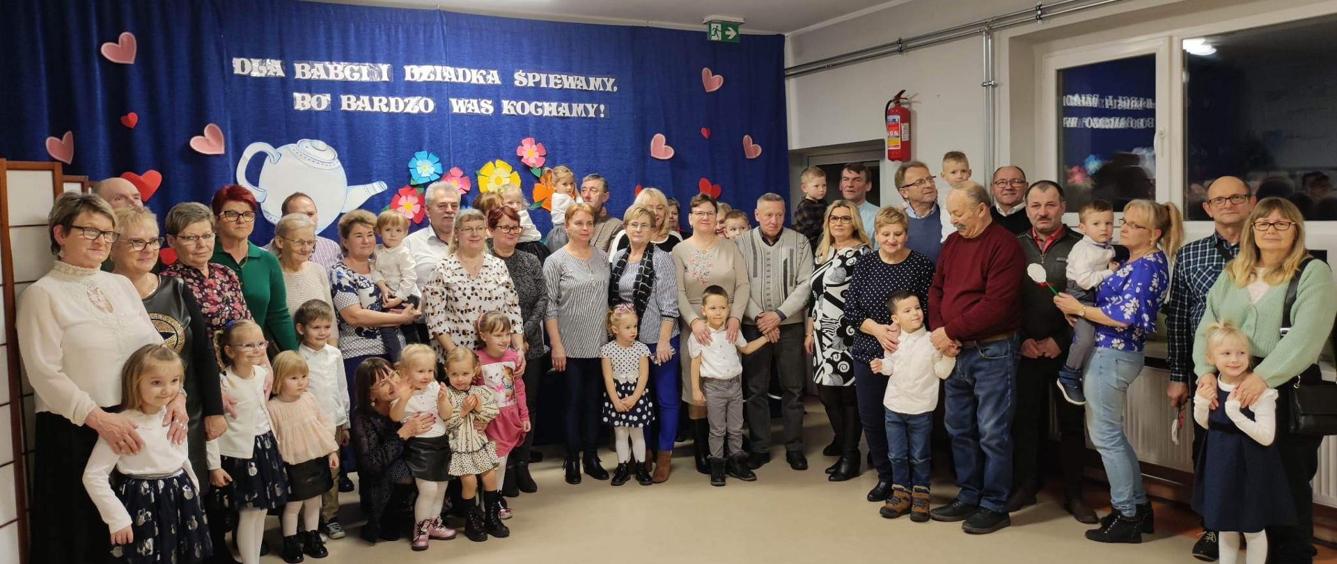zdjęcie zbiorowe Tygryski i Żabki