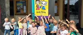 Dzieci podczas wyjazdu do Kina Galaktyka w Mielcu na film "Kicia Kocia w przedszkolu"