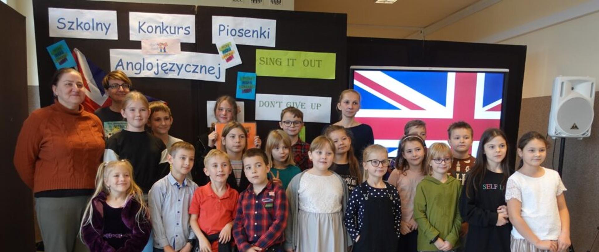 FINAŁ SZKOLNEGO KONKURSU PIOSENKI ANGLOJĘZYCZNEJ „SING IT OUT” (2)