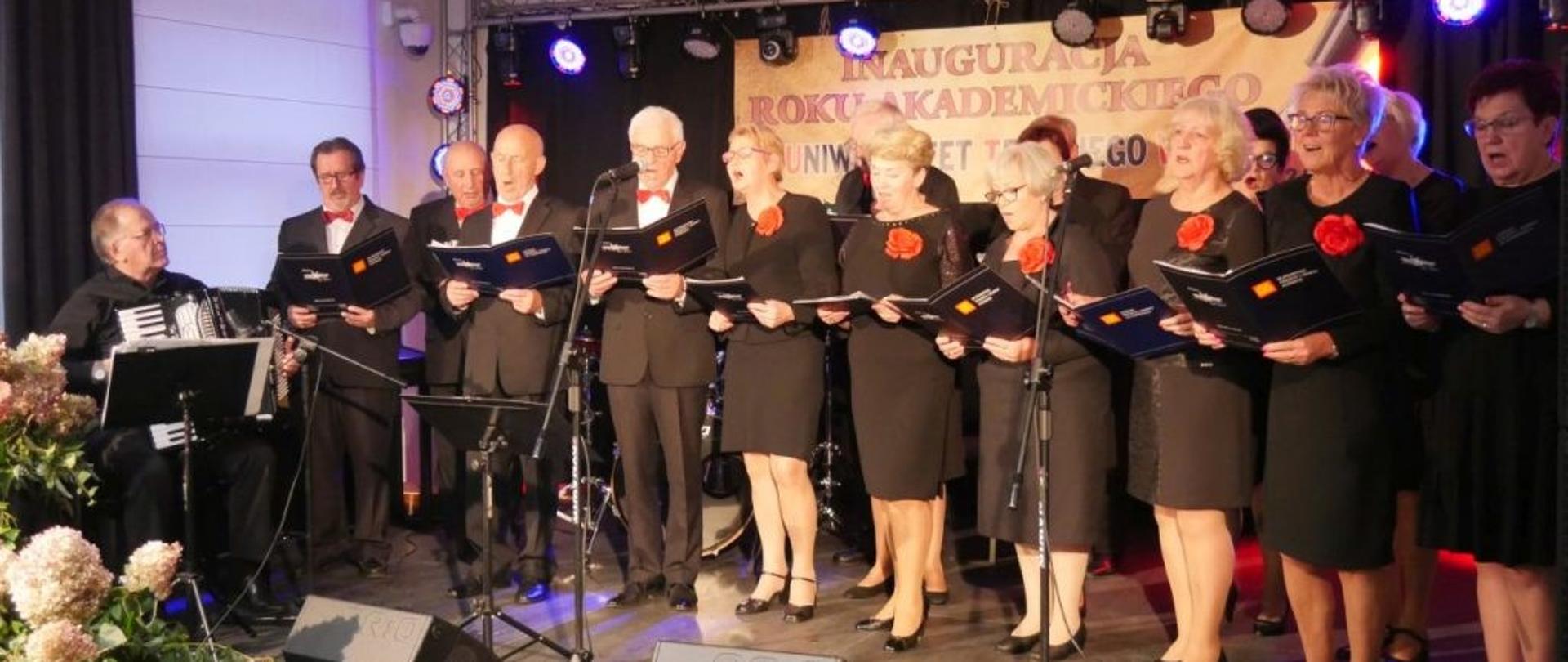 Akademia trzeciego wieku zainaugurowała kolejny rok