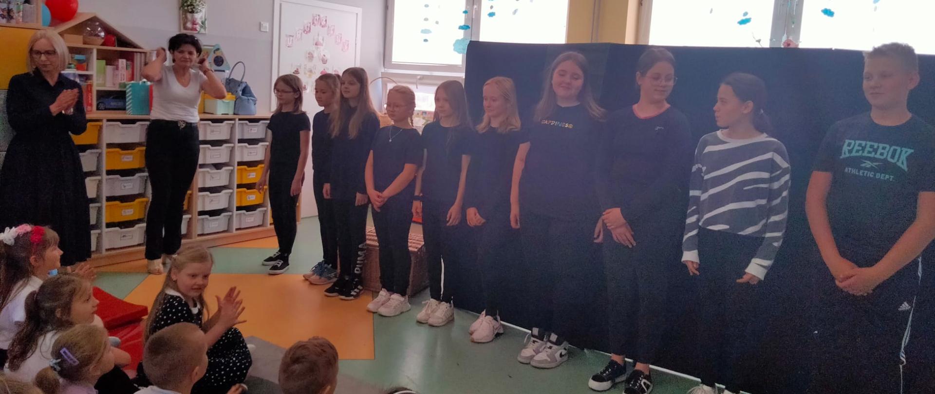 Teatrzyk Świetlicowy z Zespołu Oświatowego w Wiśniewie