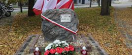 Pomnik_upamiętniający_Cichociemnych