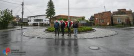 Rondo w Ładach, Gmina Raszyn
