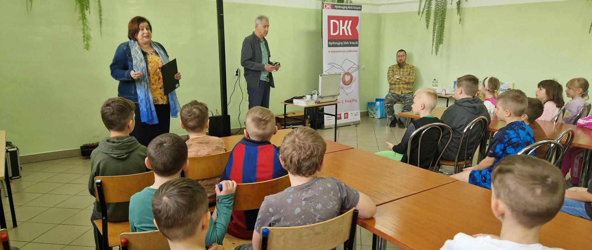 Spotkanie autorskie z pisarzem Tomaszem Szwedem