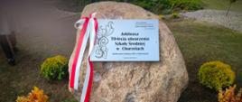 Tablica upamiętniająca jubileusz 70-lecia szkoły