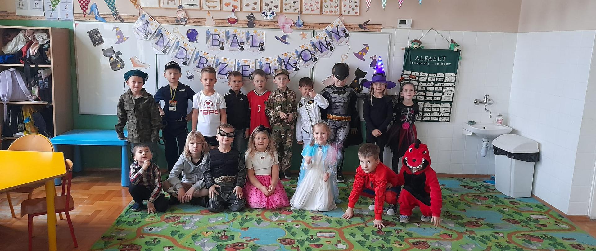 Bal andrzejkowy w zerówce 