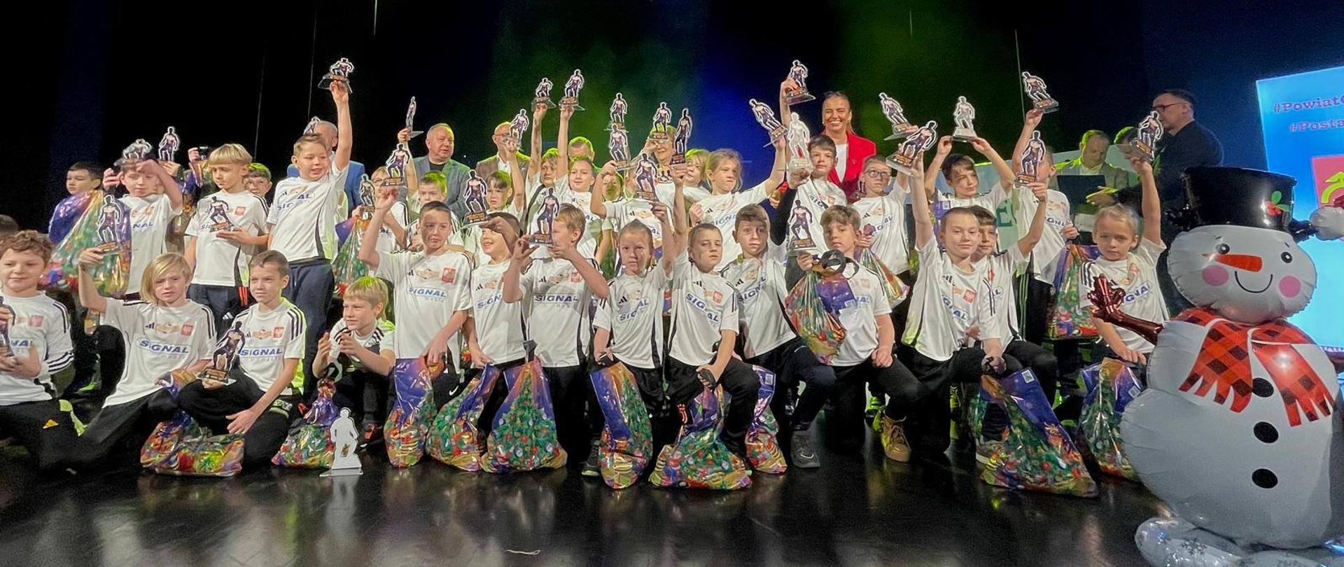 Galaktyczna Gala młodych talentów w Ostrowcu Świętokrzyskim