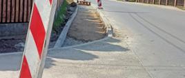 Budowa chodnika przy drodze powiatowej w Siedliskach