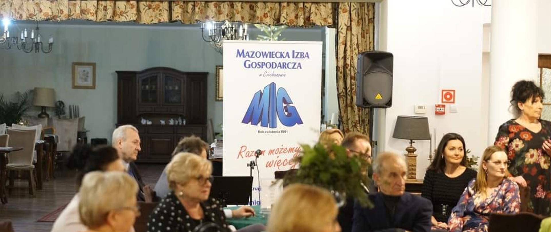 Zdjęcie uczestników noworocznego spotkania Mazowieckiej Izby Gospodarczej w Ciechanowie.
