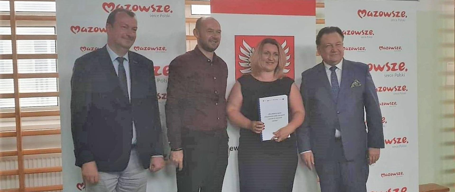 Gmina Lutocin pozyskała 120 tyś. z Mazowieckiego programu przygotowania szkół, nauczycieli i uczniów do nauczania zdalnego
