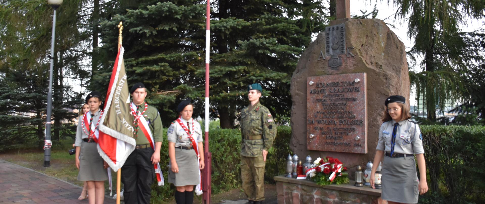 Uczcili pamięć Bohaterów Powstania Warszawskiego