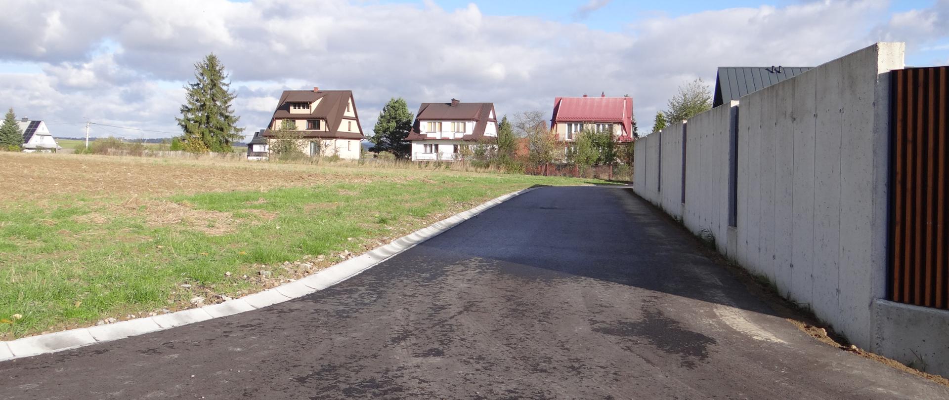 Modernizacja infrastruktury drogowej w miejscowości Raba Wyżna: droga gminna Plebańskie.