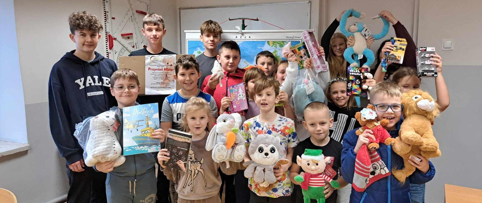 Zbiórka zabawek pluszowych "Przynieś Misia 2024"