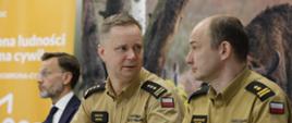 Przedstawiciele straży pożarnej podczas spotkania z Wojewodą Podlaskim Jackiem Brzozowskim 