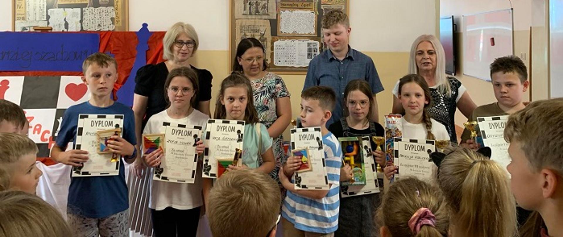Szkolny Turniej Szachowy
