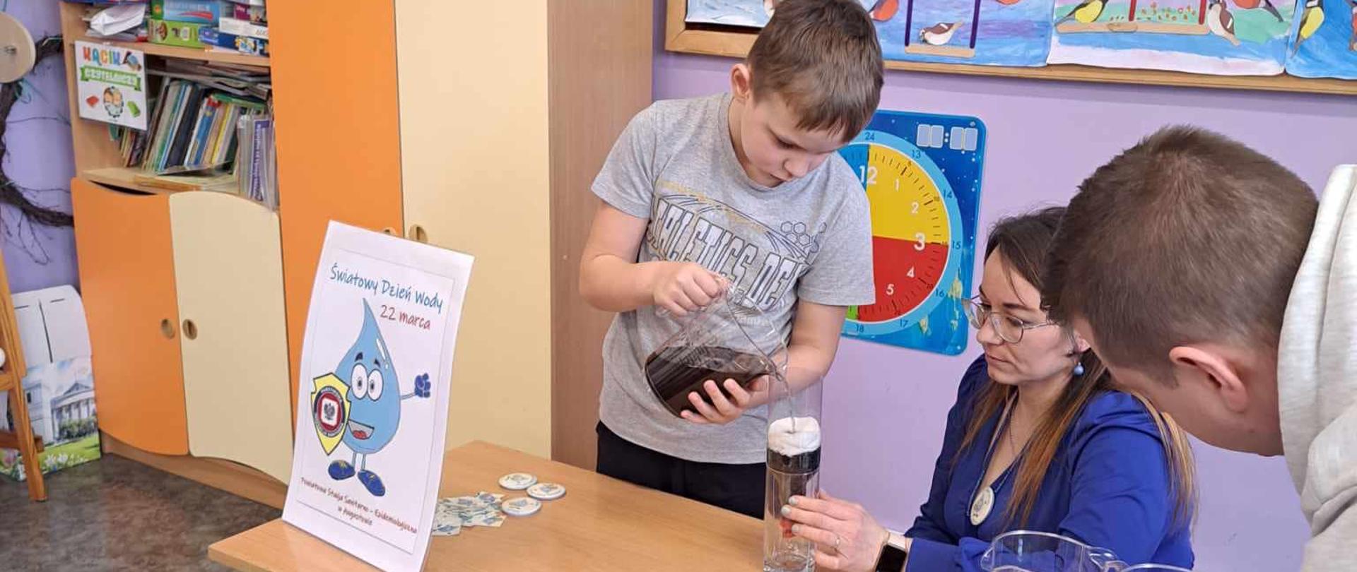 Dzień Wody w Szkole Podstawowej im. Jana Pawła II w Żarnowie