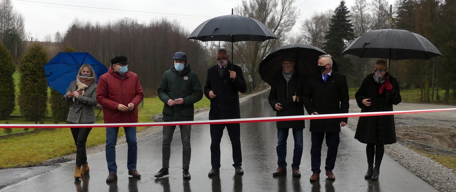 Oddanie do użytku drogi powiatowej Niepla – Przybówka