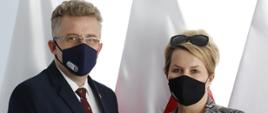 Starosta Grzegorz Piec i dyrektor ZSP nr 1 w Końskich Beata Jakubowska