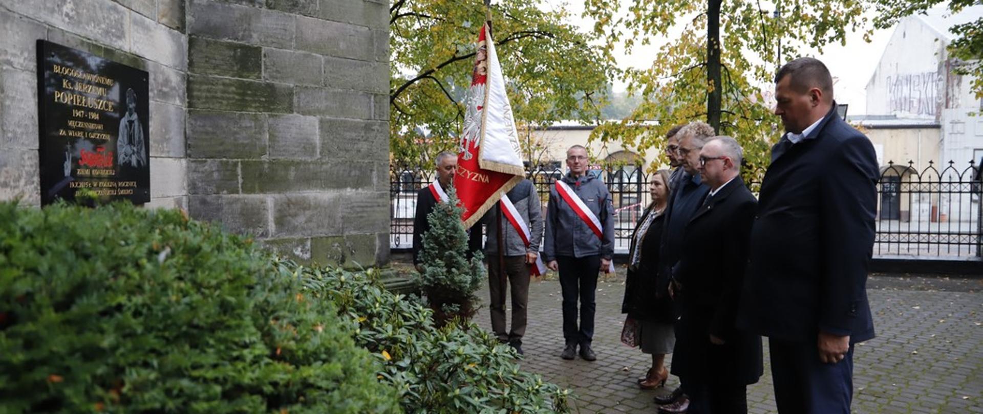 Pamięci Niezłomnemu Kapłanowi