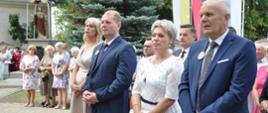 Wójt Gminy Repki i Przewodniczący Rady Gminy wraz ze Starostami Dożynek
