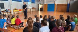 Spotkanie uczniów klas I–VIII z panią policjantką – o bezpieczeństwie i odpowiedzialności