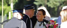 strażnicę OSP na uroczyste odsłonięcie pamiątkowej tablicy.