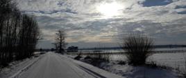 Między niebem a ziemią
Autor: Ewa Sopel