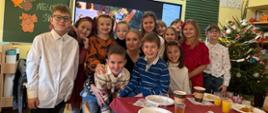 Wspólne spędzanie czasu uczy szacunku i serdeczności.