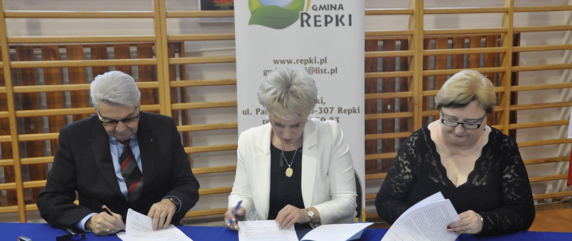 Podpisanie umowy z wykonawcą