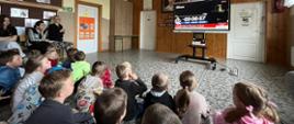 Oglądamy start Falkonu 9 - Szkoła Podstawowa im. Jana Pawła II w Żarnowie